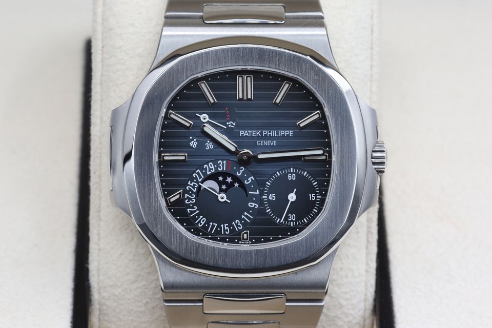 Patek Philippe Nautilus 5712/1A-001 Image 5